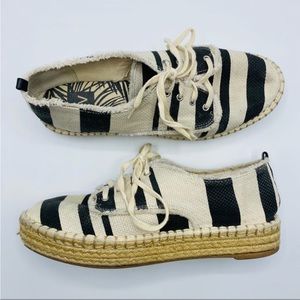 DV by Dolce Vita / Espadrilles stripped platform sneakers